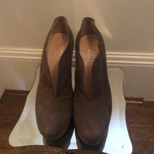 Barney’s New York Taupe Leather Suede Booties Size 7